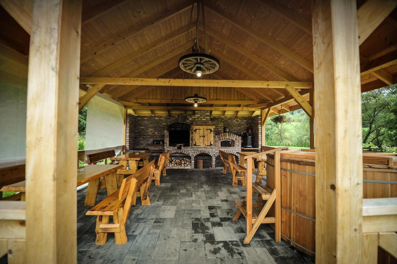 Swiety Spokoj Bieszczady 782-047-324 Ustrzyki Dolne Esterno foto